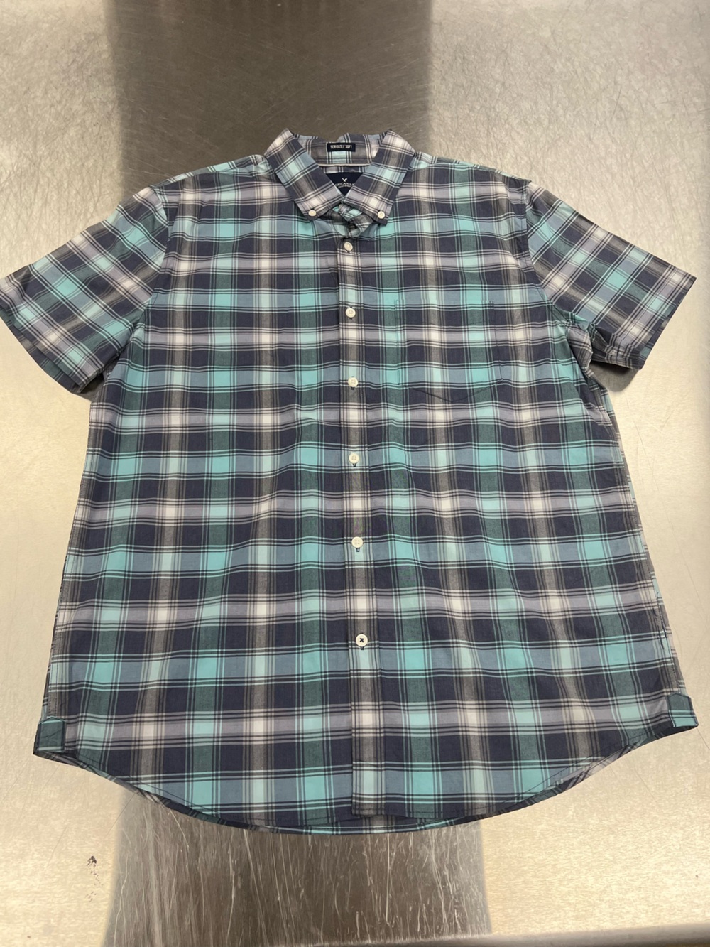 American Eagle Outfitters Teal & Navy Plaid Short-Sleeve Button-Down Shirt Men L